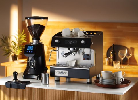 Ekspres do kawy ROMEO easy, 1-grupowy, półautomatyczny, czarny