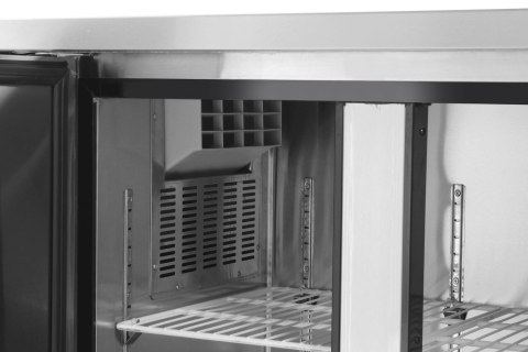 Stół chłodniczy Kitchen Line 2-drzwiowy z agregatem bocznym, linia 600